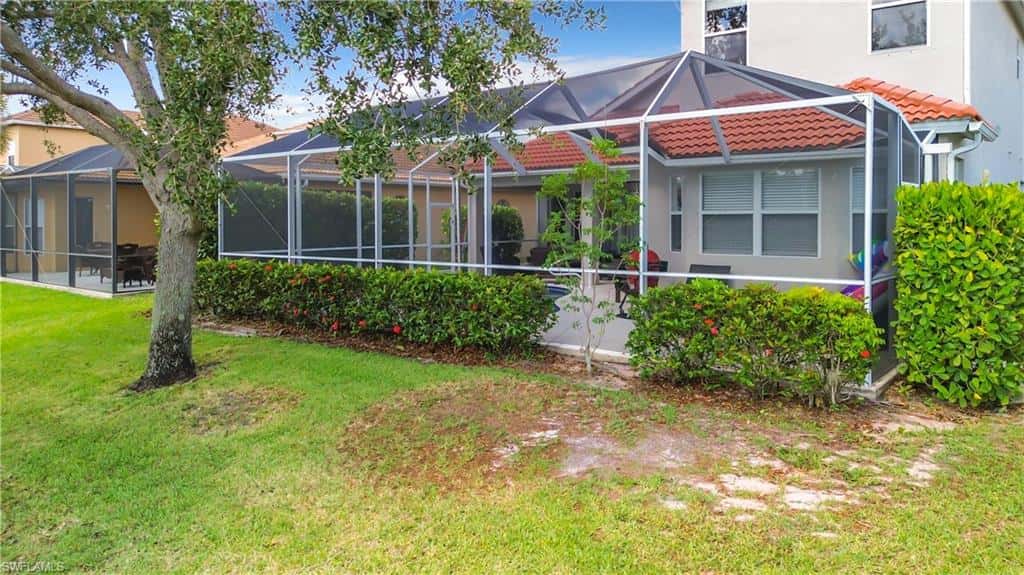 8359 Laurel Lakes Blvd, Naples, photo 39