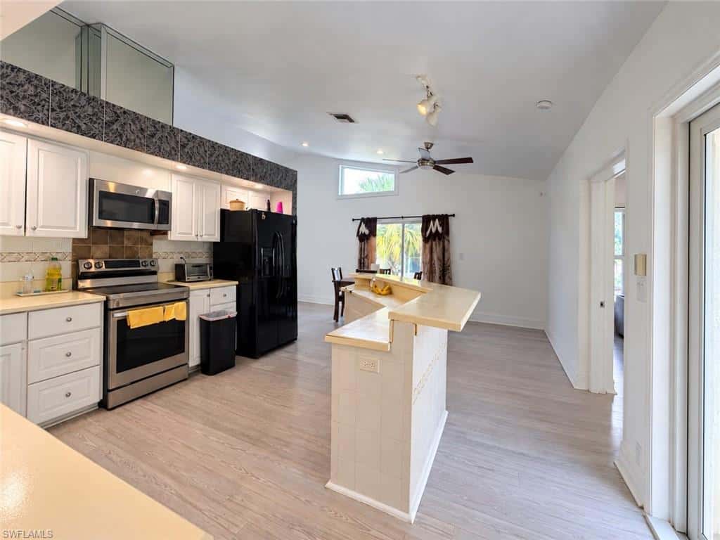 19751 Adams Rd, Fort Myers, photo 7