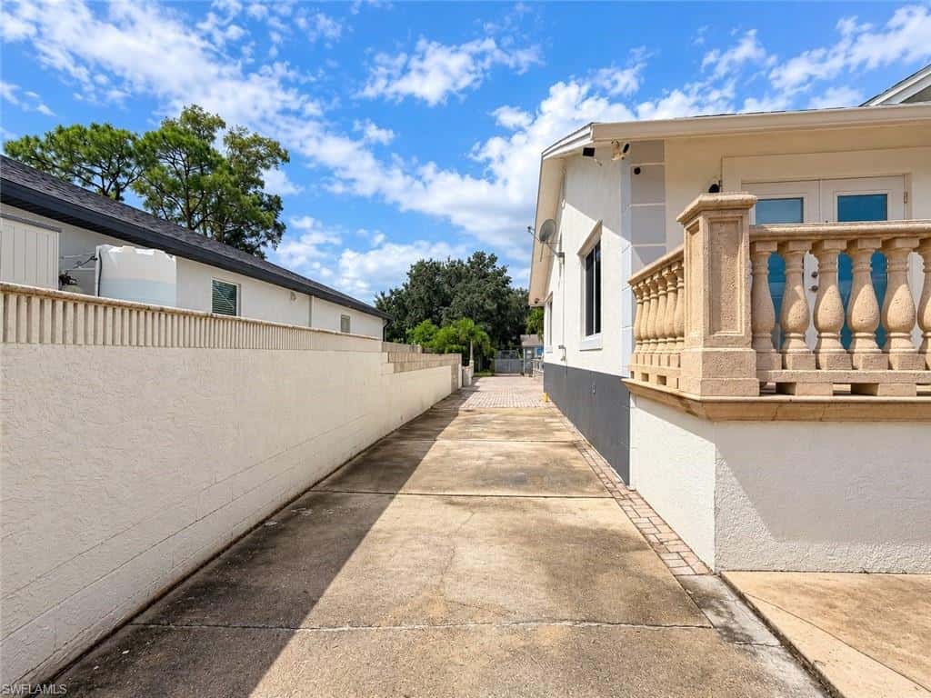 19751 Adams Rd, Fort Myers, photo 20