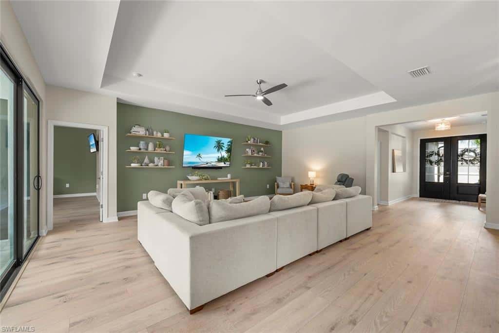 19070 Hinkley Dr, Estero, photo 7