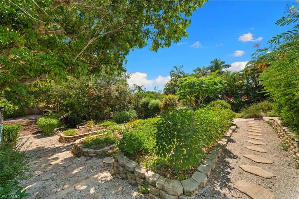 401 Panay Ave, Naples, photo 34