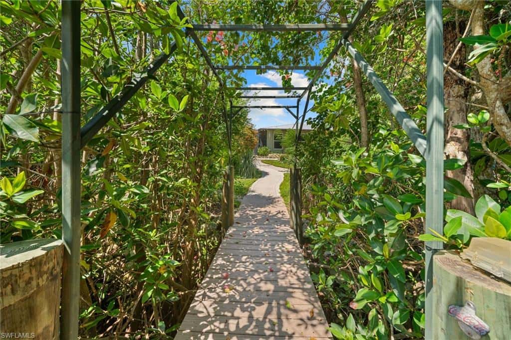 401 Panay Ave, Naples, photo 41