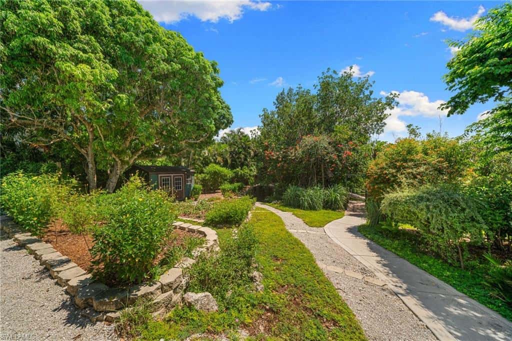 401 Panay Ave, Naples, photo 37
