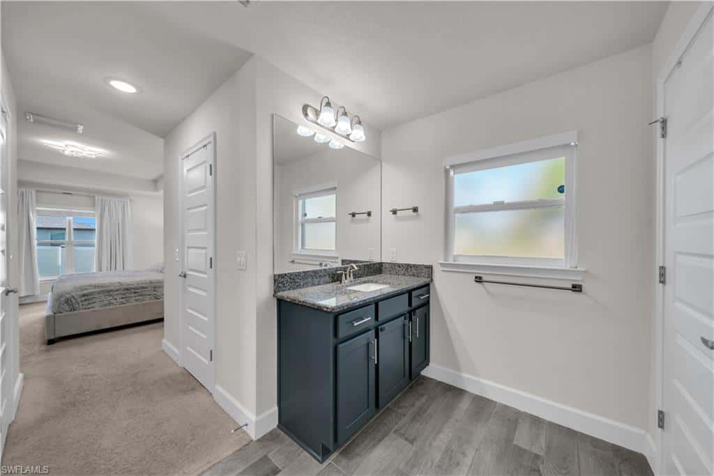 1728 Diplomat Pkwy, Cape Coral, photo 23