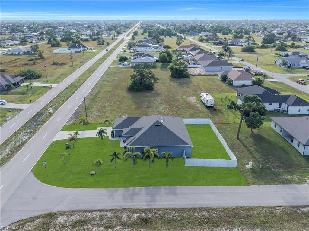 1728 Diplomat Pkwy, Cape Coral, photo 47