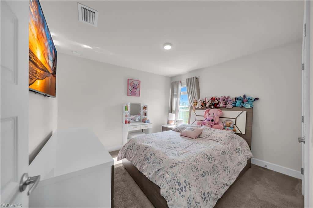 1728 Diplomat Pkwy, Cape Coral, photo 32