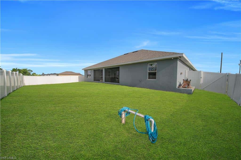 1728 Diplomat Pkwy, Cape Coral, photo 41