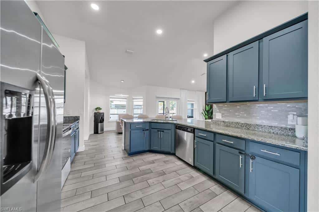 1728 Diplomat Pkwy, Cape Coral, photo 11