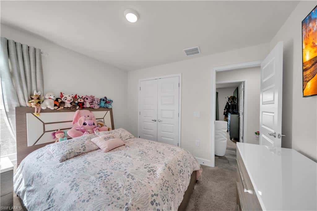 1728 Diplomat Pkwy, Cape Coral, photo 31