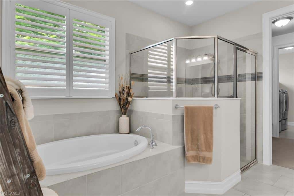 18709 Lake Hammock Dr, Naples, photo 17