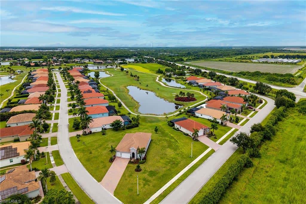 18709 Lake Hammock Dr, Naples, photo 41