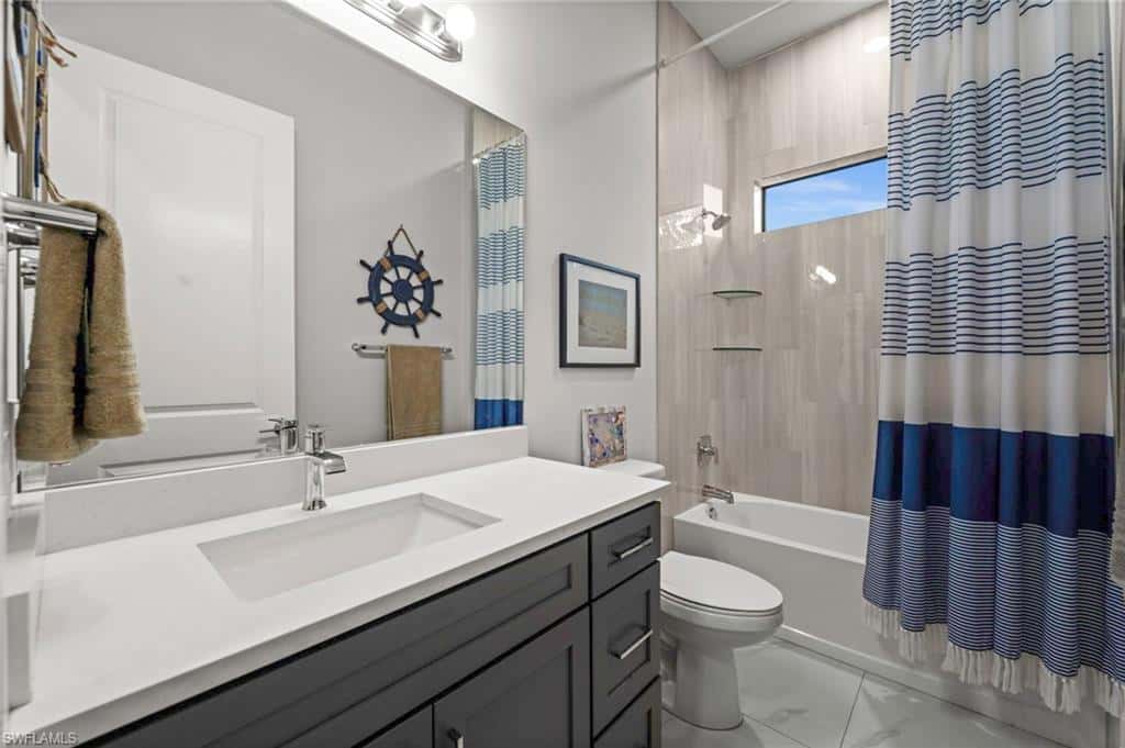 11916 Princess Grace Ct, Cape Coral, photo 32