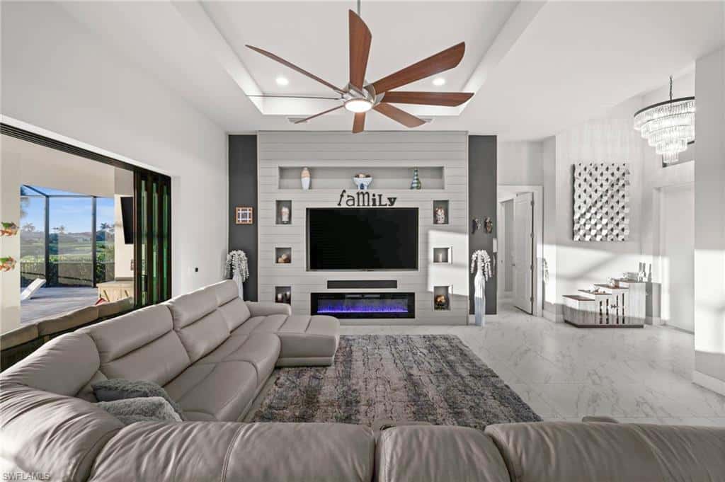 11916 Princess Grace Ct, Cape Coral, photo 5