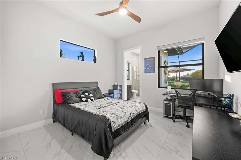 11916 Princess Grace Ct, Cape Coral, photo 24