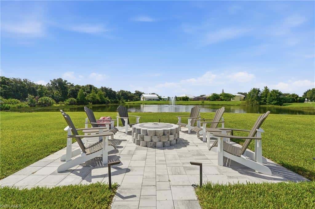 12452 Limestone Ct, Fort Myers, photo 43