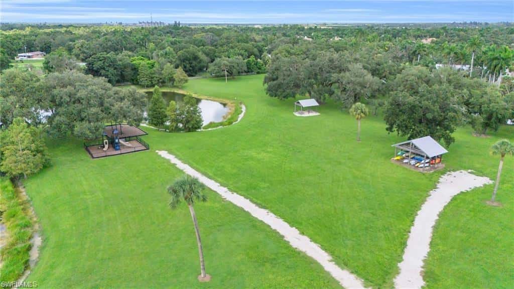 12452 Limestone Ct, Fort Myers, photo 49