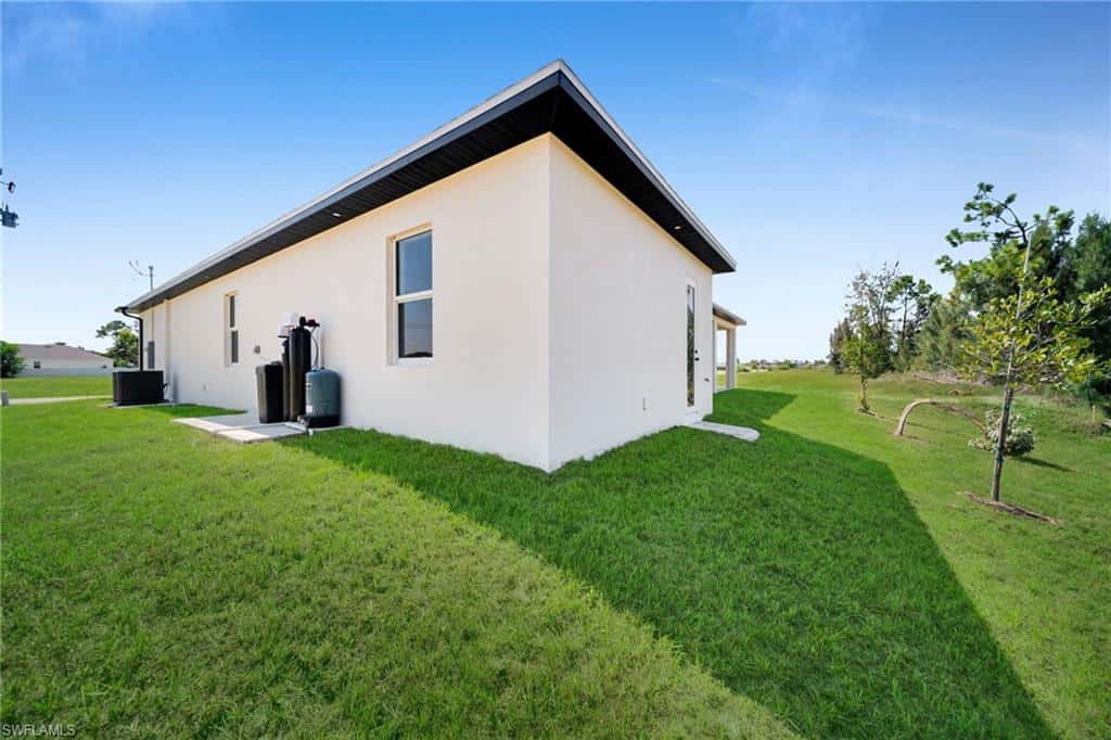 3338 9th Pl, Cape Coral, photo 43