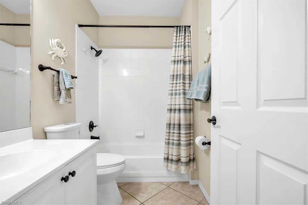 250 Robin Hood Cir #202, Naples, photo 17