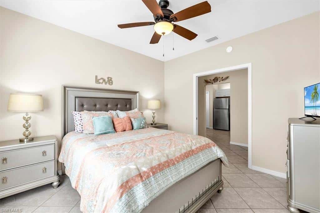 250 Robin Hood Cir #202, Naples, photo 19
