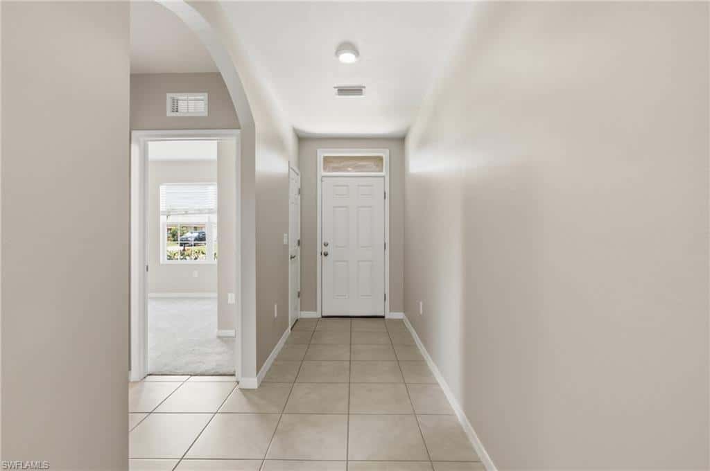 27580 Los Amigos Ln, Bonita Springs, photo 11