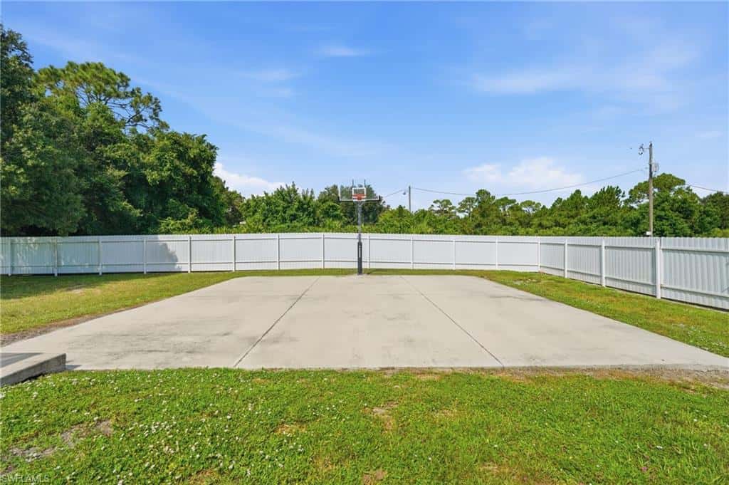 7038 Tide Cir, Labelle, photo 38