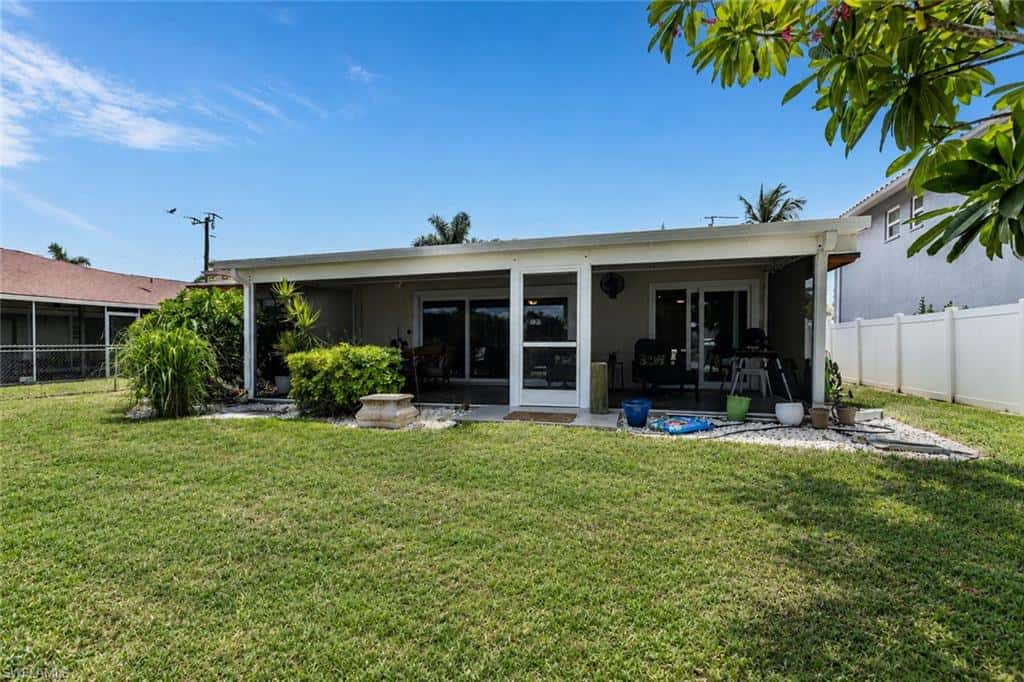 105 Jamaica Dr, Naples, photo 22
