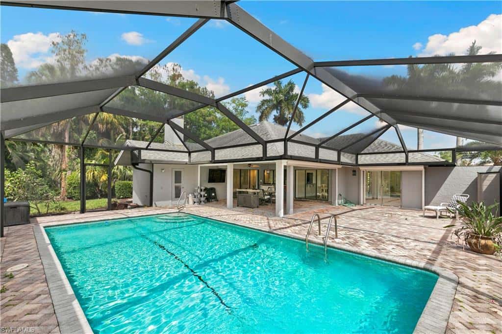2010 Imperial Golf Course Blvd, Naples, photo 33
