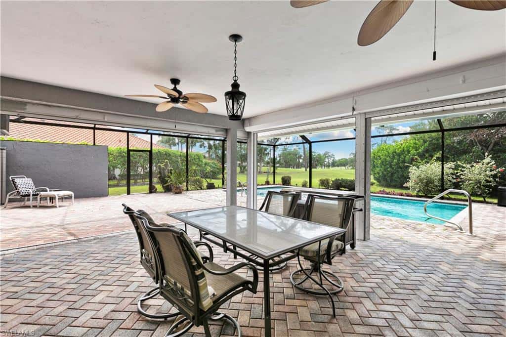 2010 Imperial Golf Course Blvd, Naples, photo 29