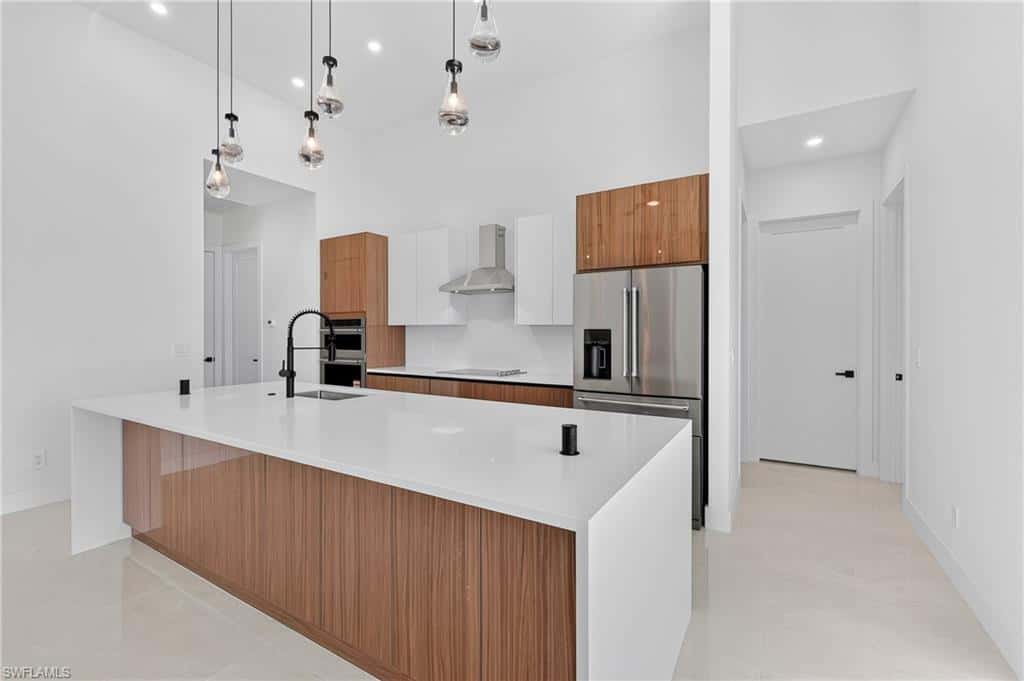2525 Surfside Blvd, Cape Coral, photo 6
