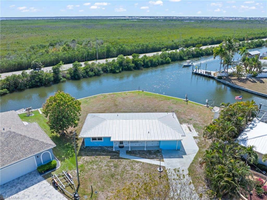 12065 Boat Shell Dr, Matlacha Isles, photo 23