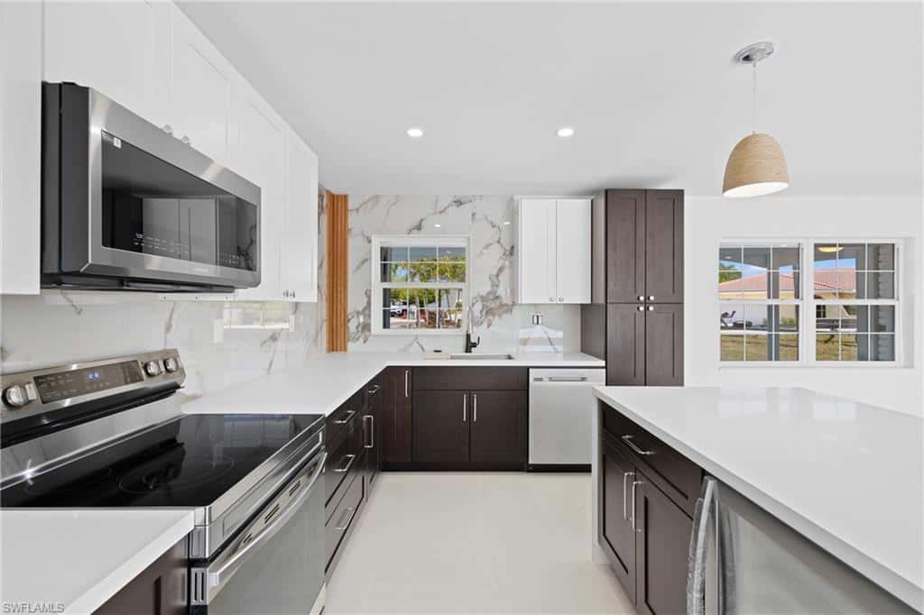 12065 Boat Shell Dr, Matlacha Isles, photo 8