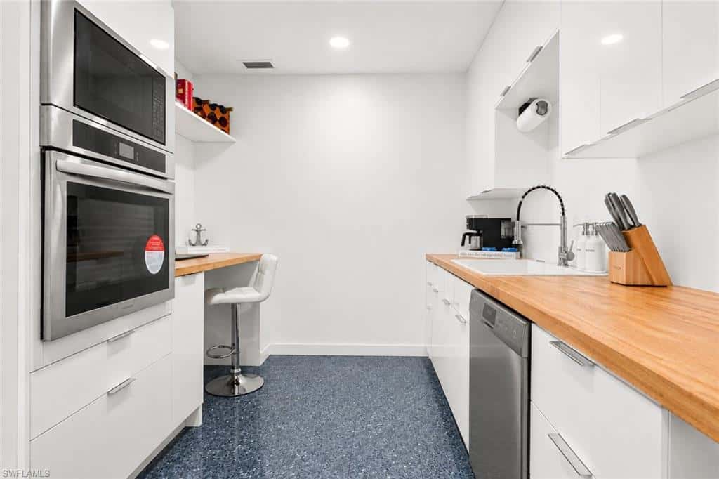 988 Blvd Of The Arts #109, Sarasota, photo 16