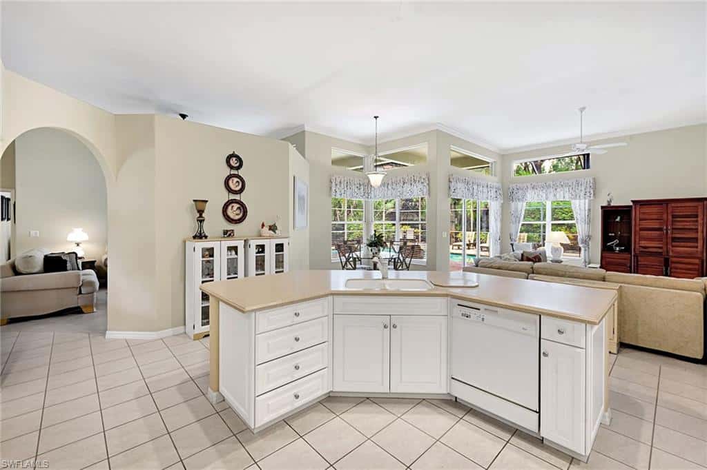 3490 Wild Indigo Ln, Bonita Springs, photo 19