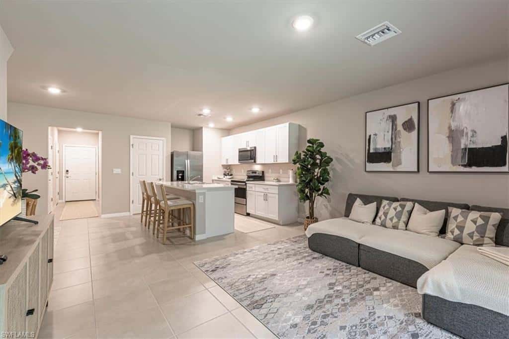 15457 Wildflower Cir, Naples, photo 10