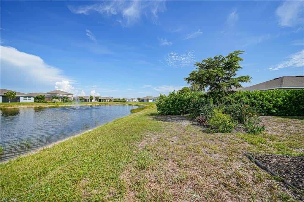 719 Heather Lake Ave, Cape Coral, photo 42