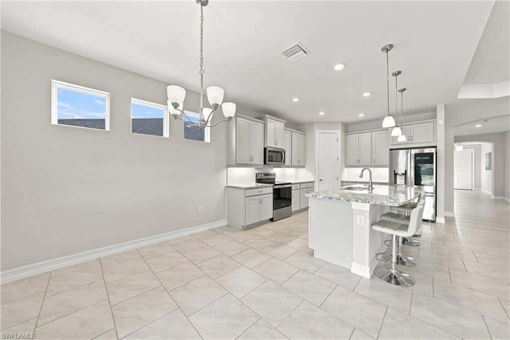 719 Heather Lake Ave, Cape Coral, photo 13
