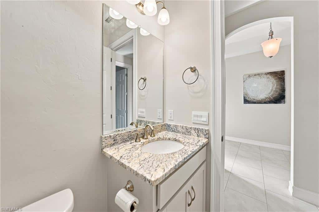 719 Heather Lake Ave, Cape Coral, photo 36