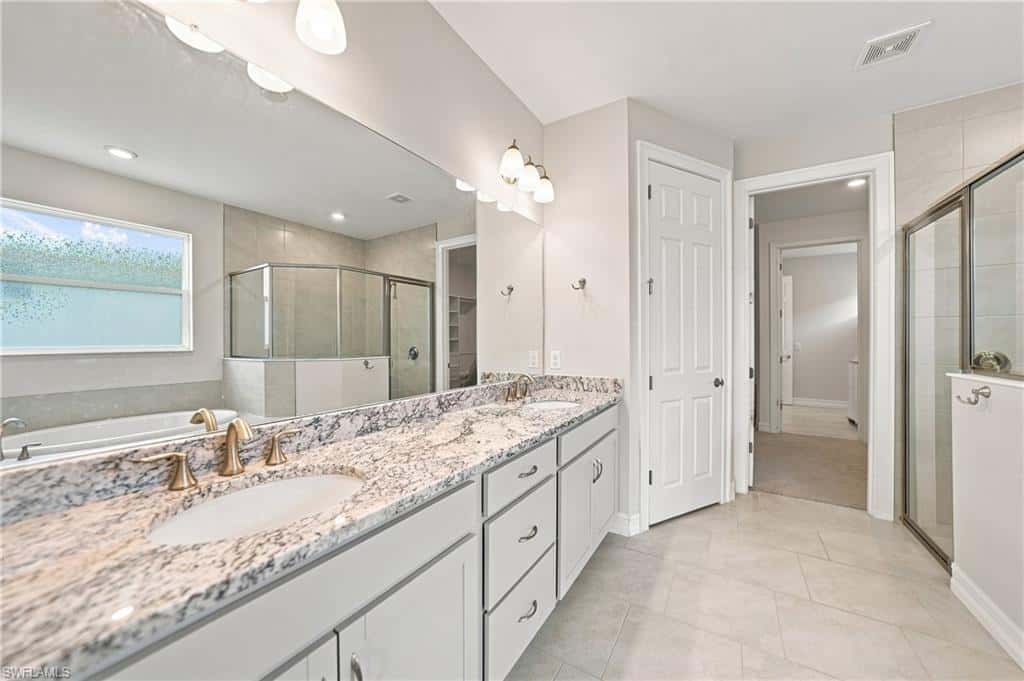 719 Heather Lake Ave, Cape Coral, photo 24