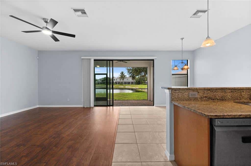 14796 Sutherland Ave #421, Naples, photo 12