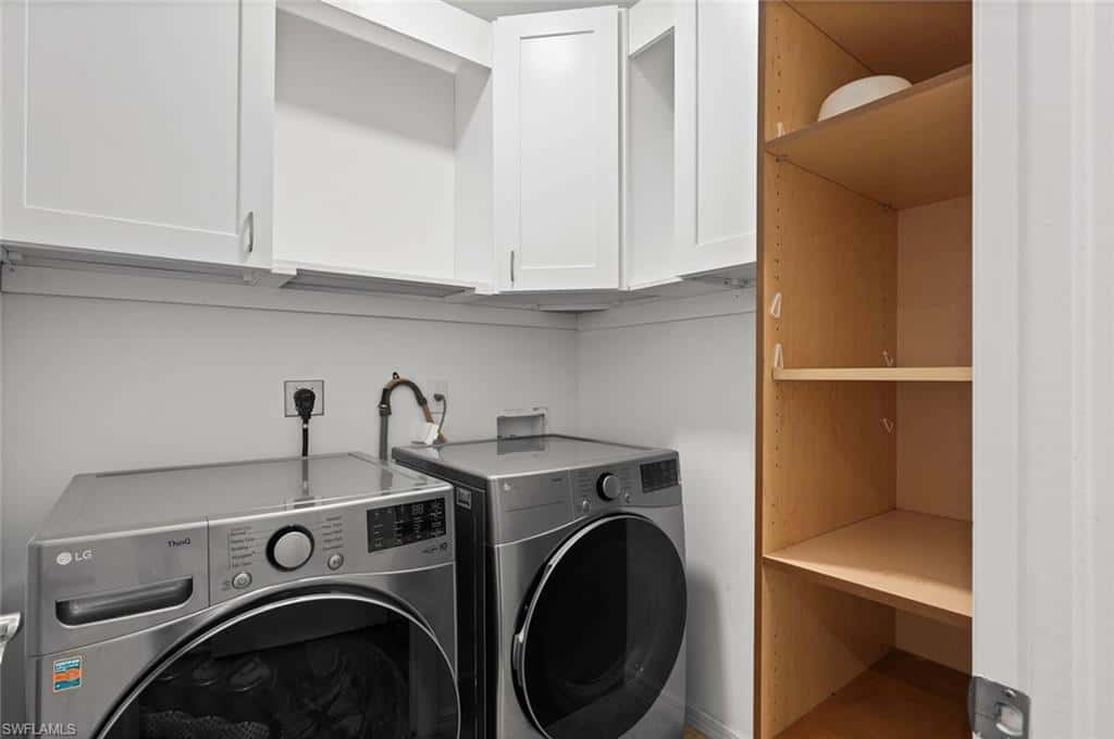 14796 Sutherland Ave #421, Naples, photo 28