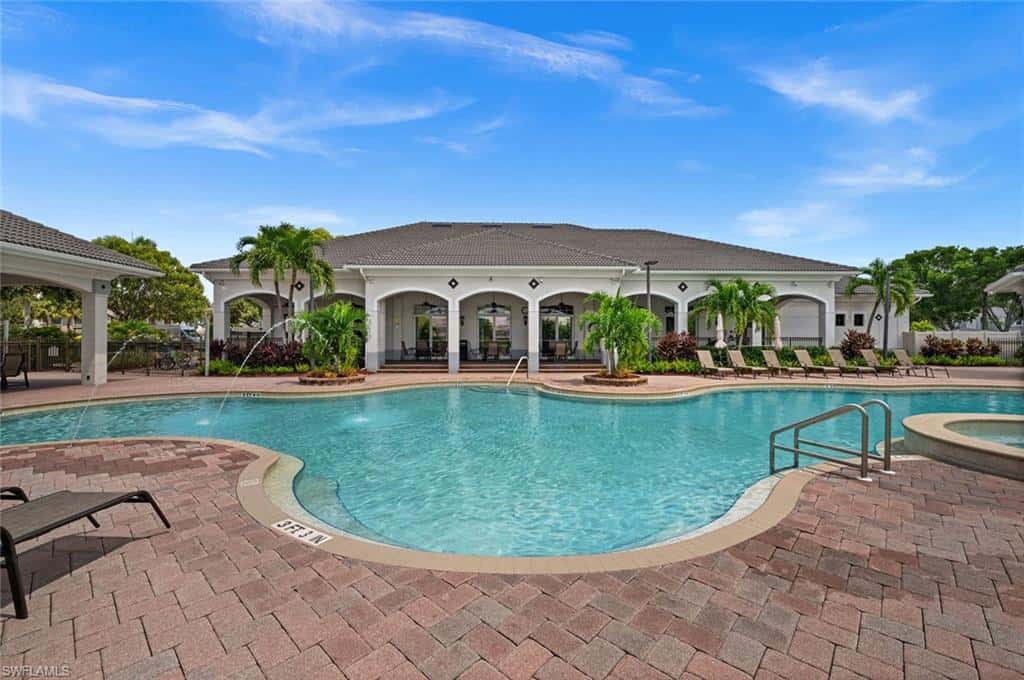 14796 Sutherland Ave #421, Naples, photo 48