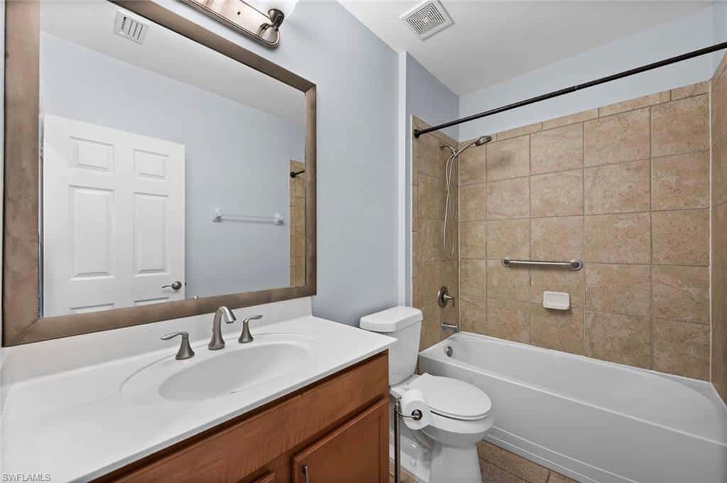 14796 Sutherland Ave #421, Naples, photo 40