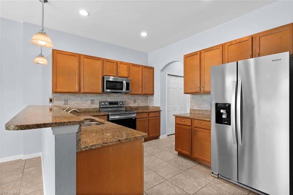 14796 Sutherland Ave #421, Naples, photo 21