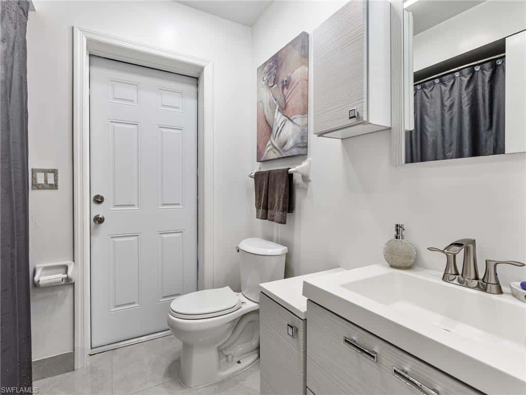 22690 Island Lakes Dr, Estero, photo 23