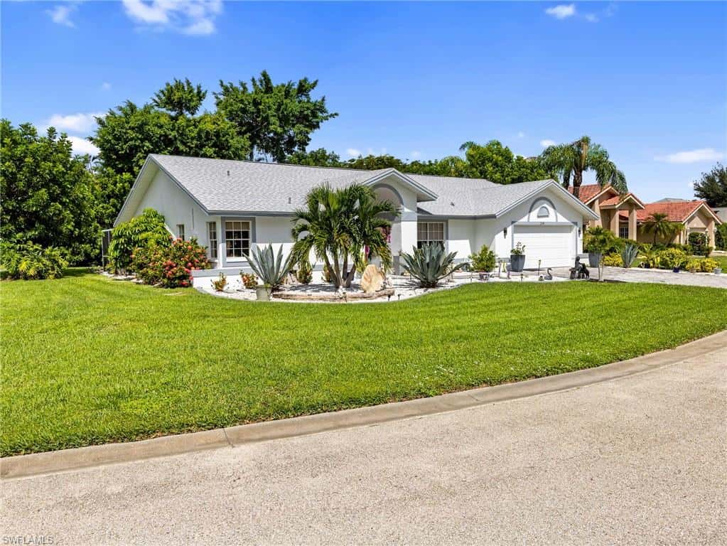 22690 Island Lakes Dr, Estero, photo 30