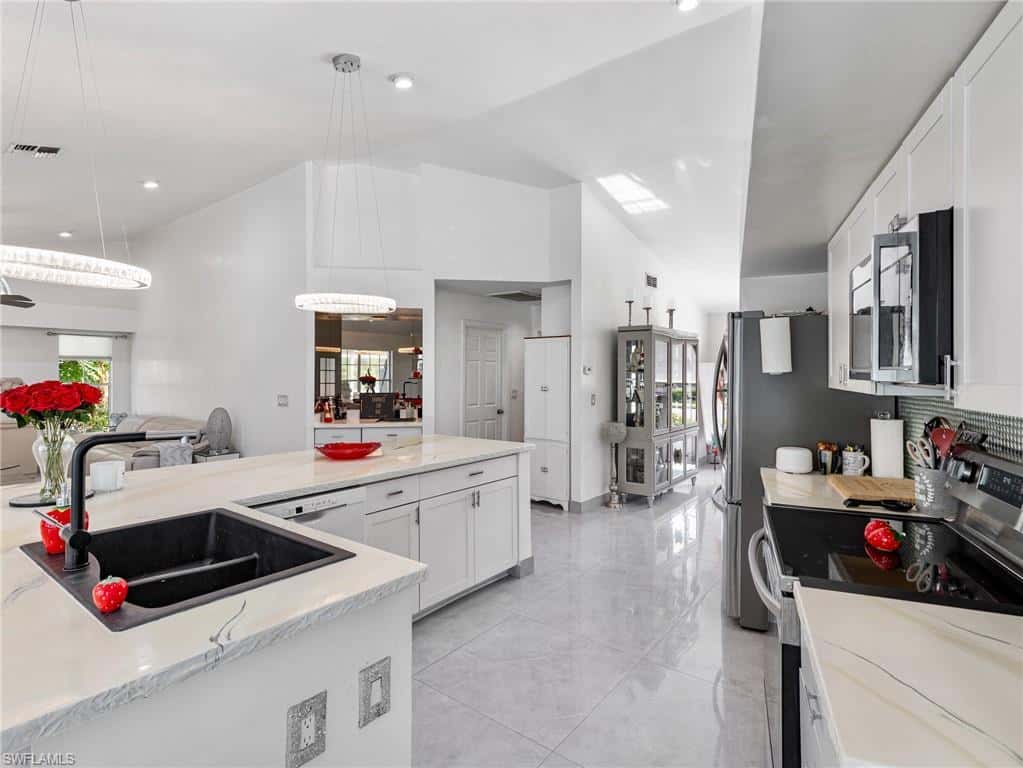 22690 Island Lakes Dr, Estero, photo 15