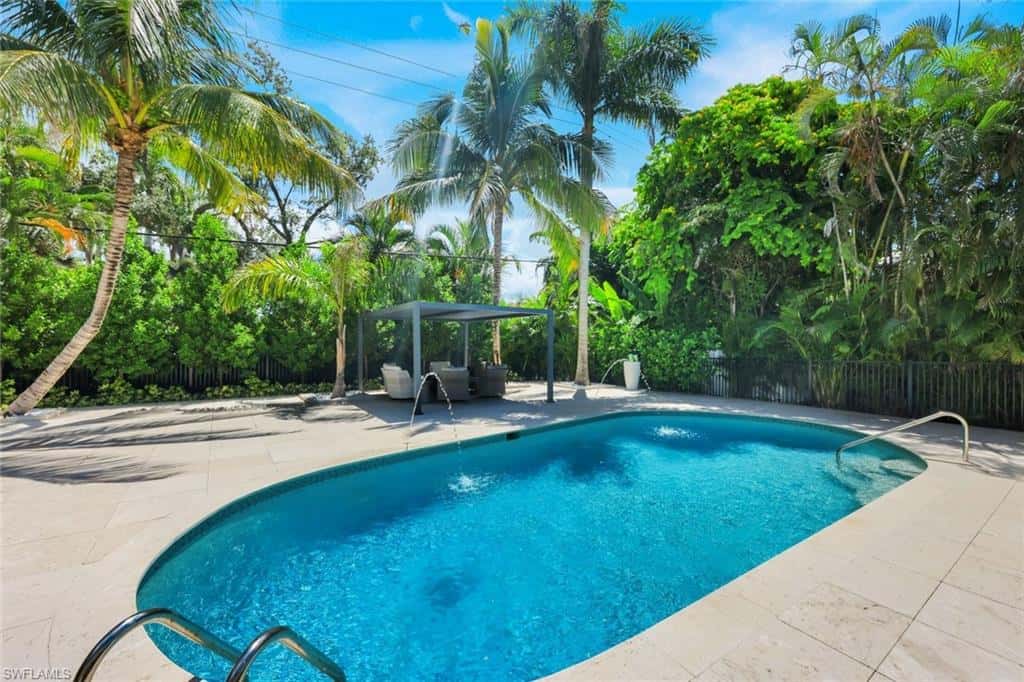 1095 Sandpiper St, Naples, photo 42