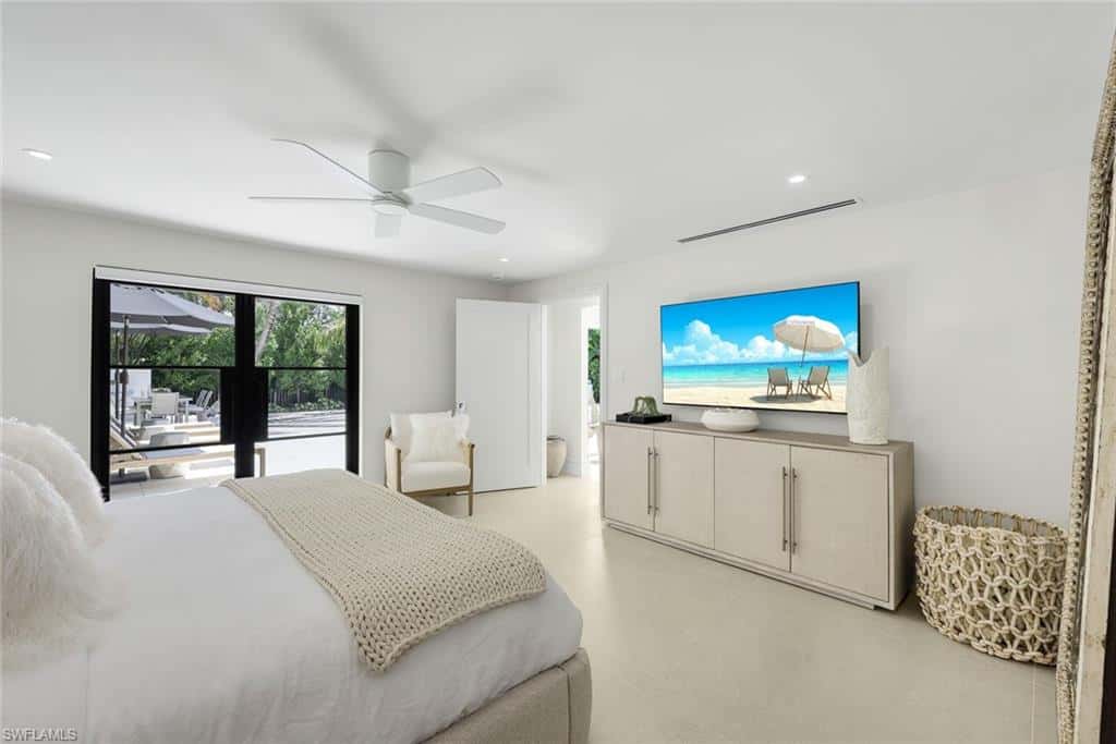 1095 Sandpiper St, Naples, photo 26
