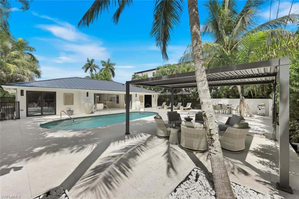 1095 Sandpiper St, Naples, photo 36