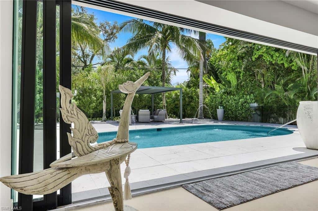 1095 Sandpiper St, Naples, photo 21